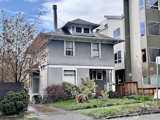 907 14th Ave, Seattle, WA 98122