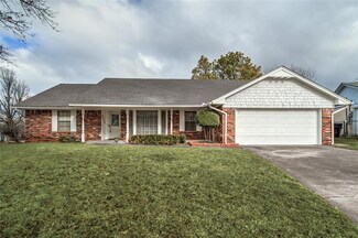 6632 Cove Hollow Rd, Oklahoma City, OK 73132