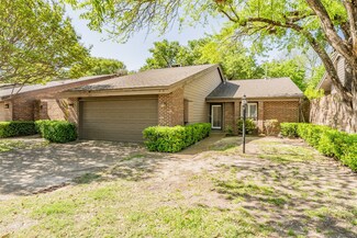 7808 High Oaks Cir, Dallas, TX 75231