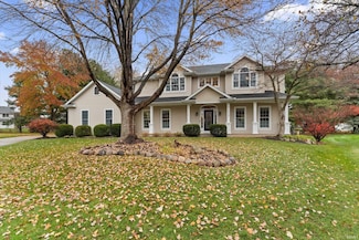 51524 Renwick Ct, Granger, IN 46530