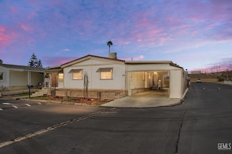 99 Serve Ln, Bakersfield, CA 93308