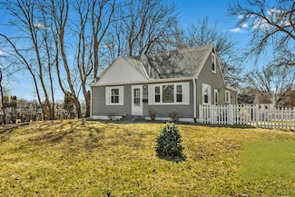2715 W 70 1 2 St, Richfield, MN 55423