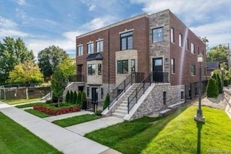 1219 N Main St, Rochester, MI 48307