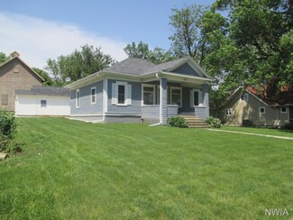 215 E 2nd St, Kingsley, IA 51028