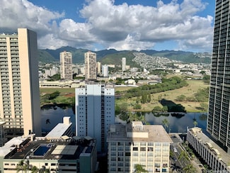 2240 Kuhio Ave Unit 2305, Honolulu, HI 96815