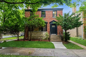 6257 N Naper Ave, Chicago, IL 60631