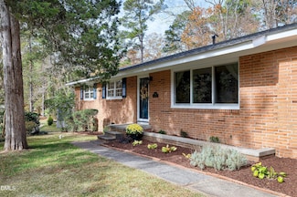 105 Jennings Ln, Durham, NC 27713