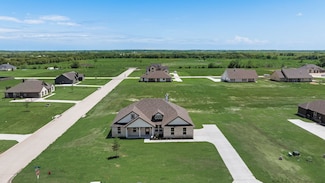 3101 White Oak Rd, Oak Ridge, TX 75160
