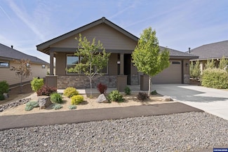 2366 NW Redwood Ave, Redmond, OR 97756