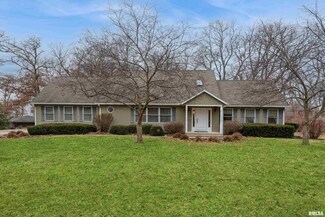 2210 272nd Ave, de Witt, IA 52742
