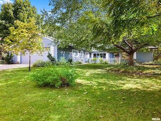 622 Washington St, Pekin, IL 61554