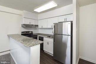 449 Hamilton St Unit 203, Norristown, PA 19401