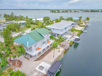 17077 Bonita Ln W, Summerland Key, FL 33042