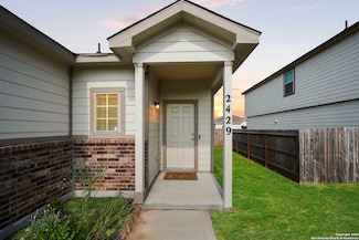 2429 Marty Way, Seguin, TX 78155