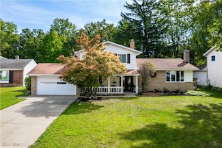 6221 Brighton Dr, North Olmsted, OH 44070