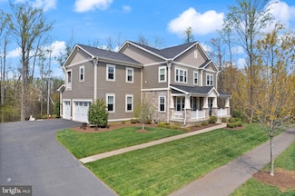 41062 Lyndale Woods Dr, Aldie, VA 20105