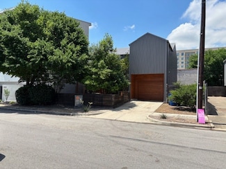 2707 Florence St, Dallas, TX 75204