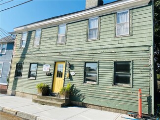 53 State St, Warren, RI 02885