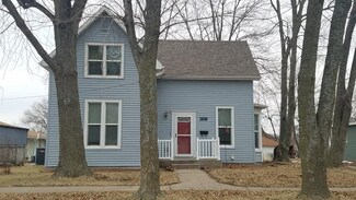 309 S Shuffleton St, Sigourney, IA 52591