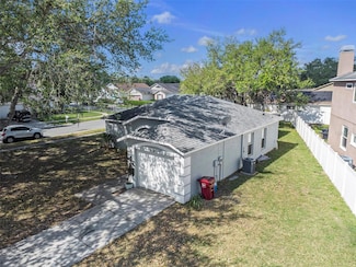 4601 Copper Ln, Plant City, FL 33566