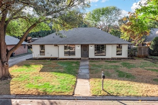2219 N Lake Trail, Denton, TX 76201