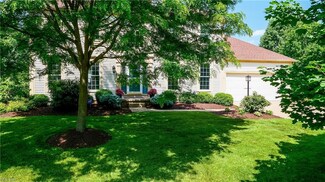 347 Cheshire Rd, Hudson, OH 44236
