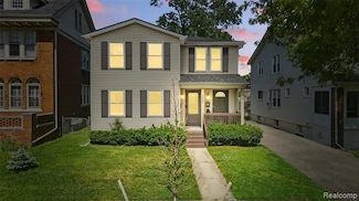 1372 Maryland St, Grosse Pointe Park, MI 48230