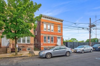 70 S 9th St, Newark, NJ 07107