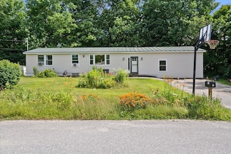 90 Pine Hill Dr, Northfield, VT 05663