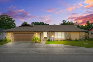 1426 Saxon Blvd, Deltona, FL 32725