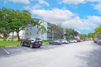 12650 SW 6th St Unit 303K, Pembroke Pines, FL 33027