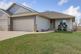 3233 Riviera St SW Unit B, Cedar Rapids, IA 52404