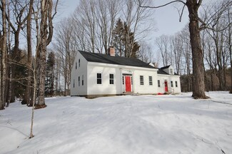 155 Back Nippen Rd, Buxton, ME 04093