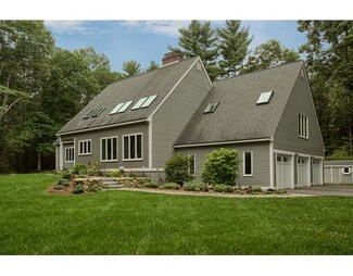 461 Rutland St, Carlisle, MA 01741
