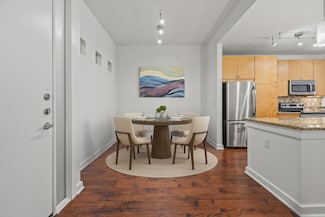 2950 Mckinney Ave Unit 212, Dallas, TX 75204