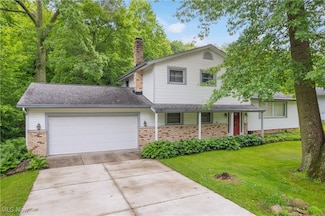 3467 Marian Rd, Ravenna, OH 44266