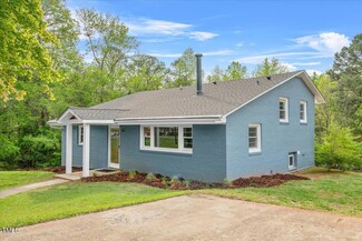 1751 Riverside Dr, Hillsborough, NC 27278