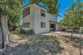 916 B St, Davis, CA 95616