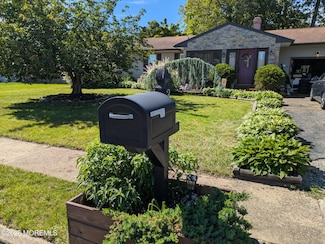 38 Belmont Ave, Bayville, NJ 08721