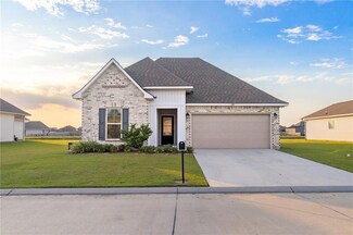 259 Shadow Pointe Rd, Thibodaux, LA 70301