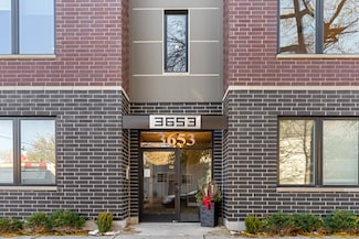 3653 W Barry Ave Unit 4E, Chicago, IL 60618
