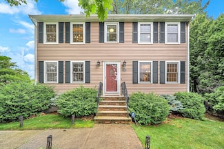 298 Mystic St, Arlington, MA 02474