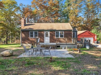 133 Switch Rd, Hope Valley, RI 02832