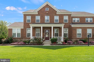 6714 Dogwood Bloom Ct, Manassas, VA 20112