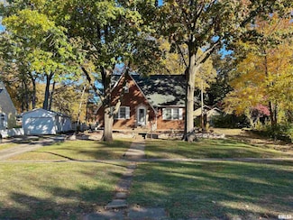 290 Finley St, Jacksonville, IL 62650