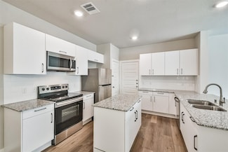 25508 Starling Ln, Magnolia, TX 77354