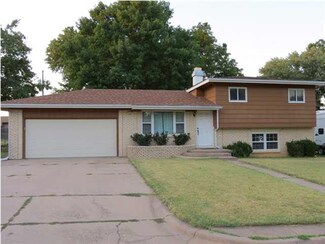 710 Elaine St, Clearwater, KS 67026