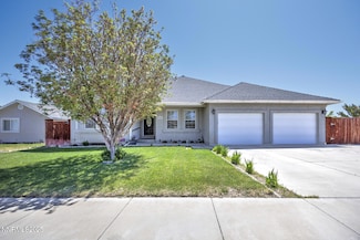 240 Mary Lou Ln, Fernley, NV 89408
