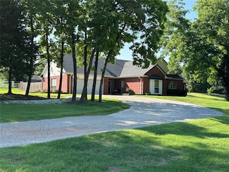 12 Northwood Dr, Shawnee, OK 74804