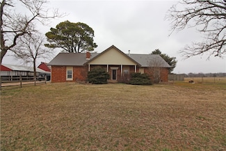 2210 Kinyon Rd, Centerton, AR 72719